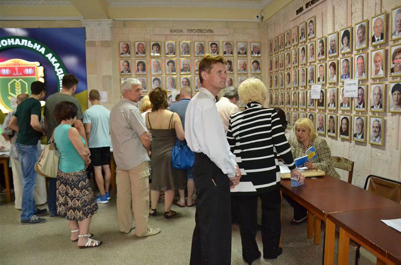В Одессе объяснили наличие очередей на избирательных участках